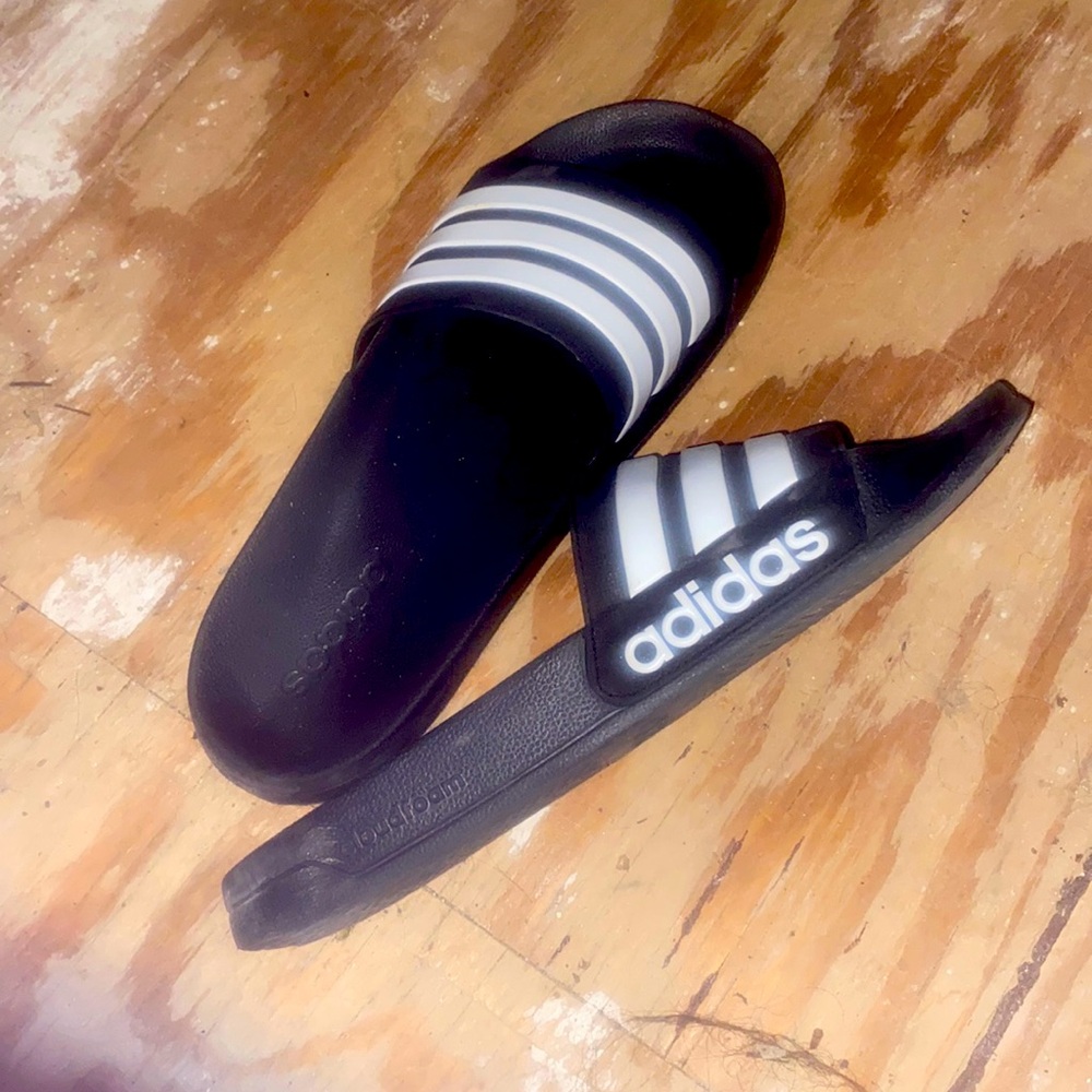 Dark blue Adidas Slides US size 13 Great condition Only indoors